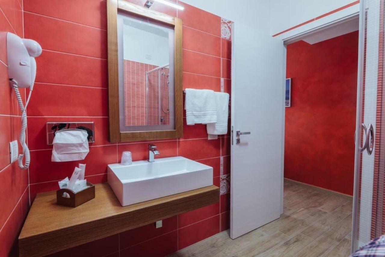Le Vele Di Balestrate Hotel Luaran gambar