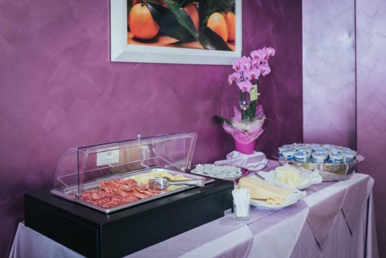 Le Vele Di Balestrate Hotel Luaran gambar