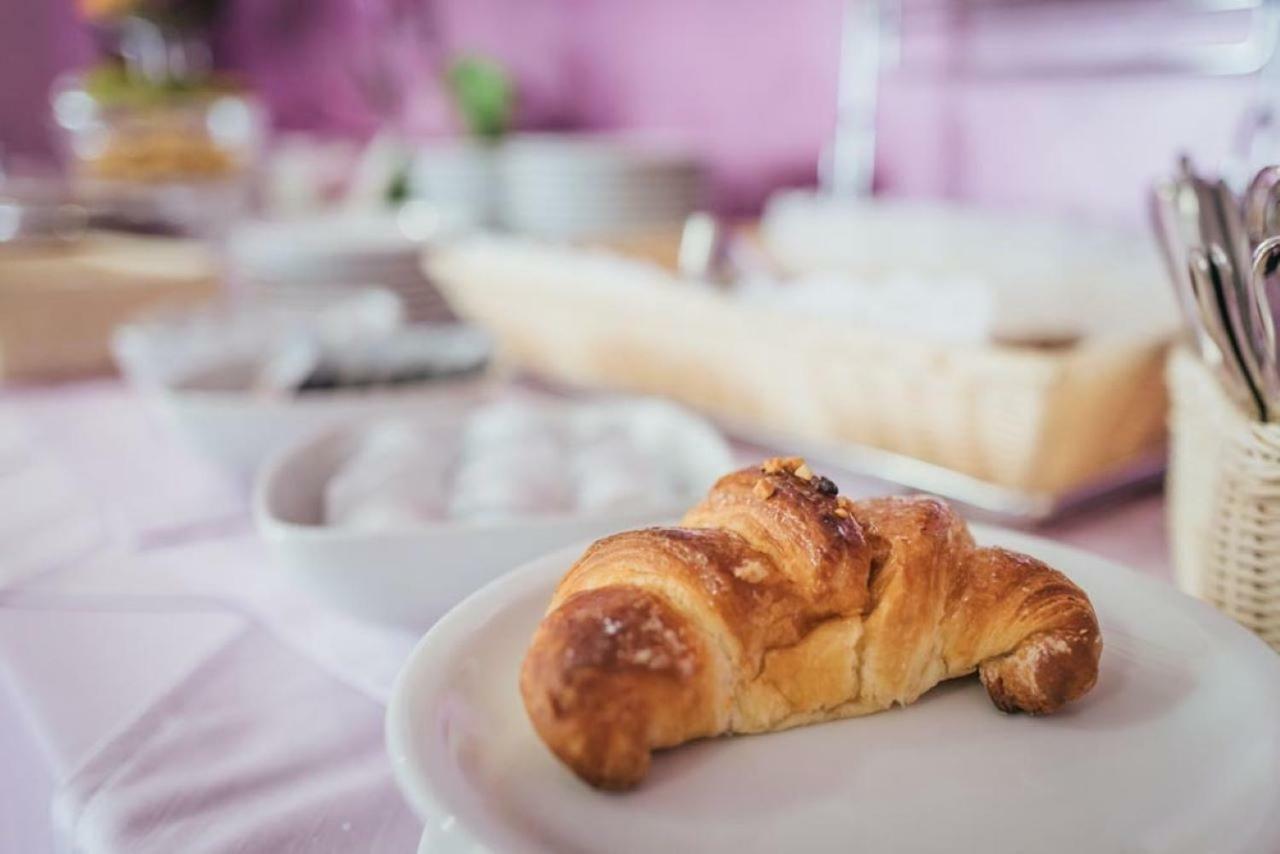 Le Vele Di Balestrate Hotel Luaran gambar