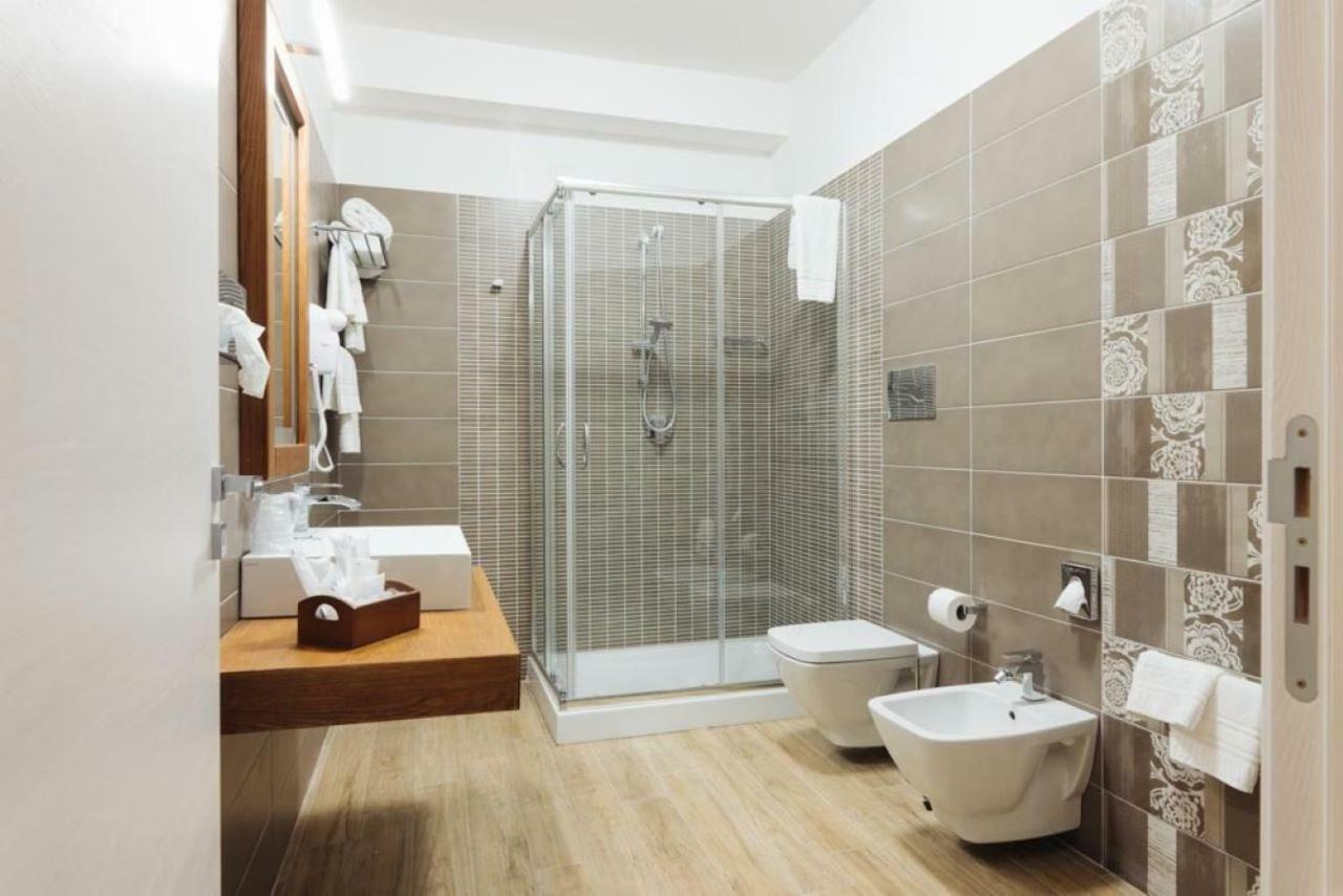 Le Vele Di Balestrate Hotel Luaran gambar